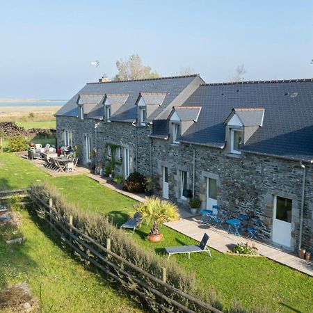Le Bout Du Monde Bed and Breakfast Bricqueville-sur-Mer Exteriör bild